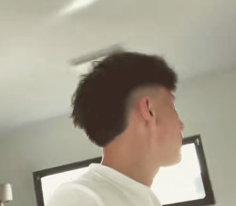 Profil von Djulian